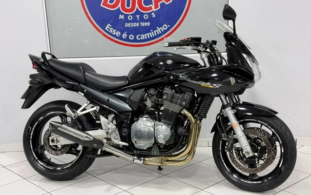 imagem-https://www.socarrao.com.br/sc-vehicle-images-prod/3129830/1786388878513-V2hhdHNBcHAgSW1hZ2UgMjAyNi0wOC0xMCBhdCAxNS41OC4xMS5qcGVn.jpeg