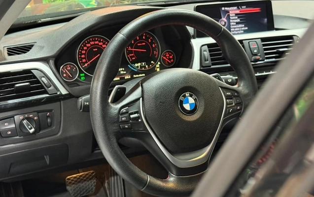 imagem-https://www.socarrao.com.br/sc-vehicle-images-prod/3129834/1787322182250-vehicle_image_1786388866_1e97d71f9c50ad97892ad6038e3037e9.jpeg