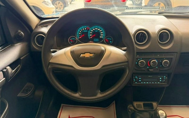 imagem-https://www.socarrao.com.br/sc-vehicle-images-prod/3129873/1786389161501-8342523_6_B_d5c327bc77.jpeg