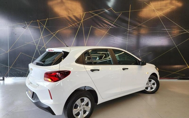 imagem-https://www.socarrao.com.br/sc-vehicle-images-prod/3130075/1789067747507-8283719_0_B_6898be9d3d.jpeg