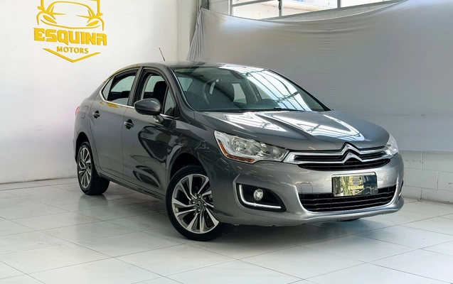 imagem-https://www.socarrao.com.br/sc-vehicle-images-prod/3130100/1786993580318-109dae7d0f464f80bc192286f2ee17a9_1786389766329.jpg
