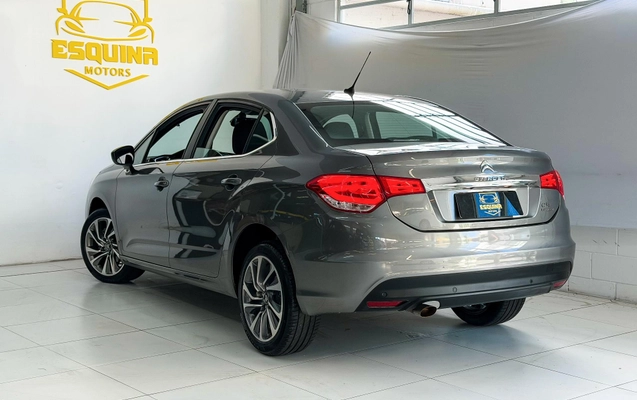 imagem-https://www.socarrao.com.br/sc-vehicle-images-prod/3130100/1786993580323-02f77d8371004d5f985adf3969cbe2cc_1786389773637.jpg