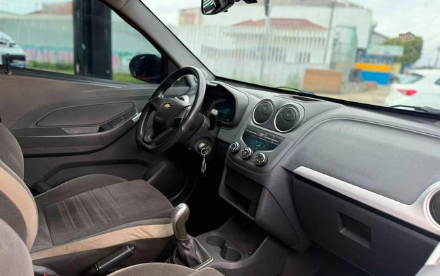 imagem-https://www.socarrao.com.br/sc-vehicle-images-prod/3130118/1786389868821-8365742_2_B_f6403f1a06.jpeg