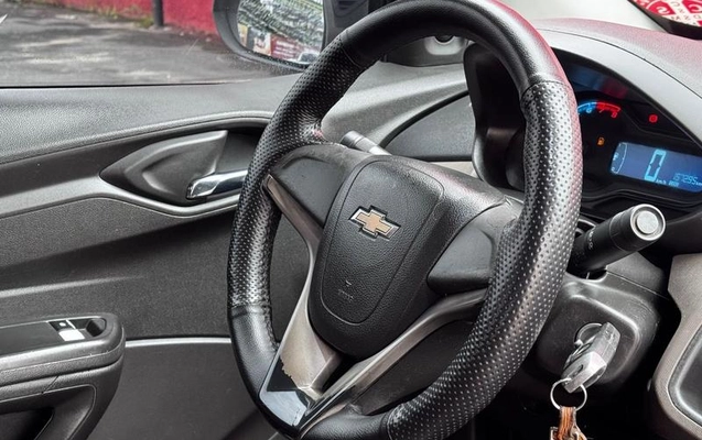 imagem-https://www.socarrao.com.br/sc-vehicle-images-prod/3130233/1788444063945-8350341_7_B_87dc9c265f.jpeg