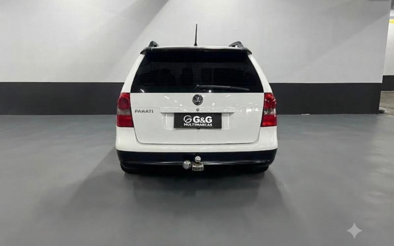 imagem-https://www.socarrao.com.br/sc-vehicle-images-prod/3130268/1786390442361-ODI3MjE3OF81X0JfNWNmYzNiMjkxNi5qcGVn.jpeg