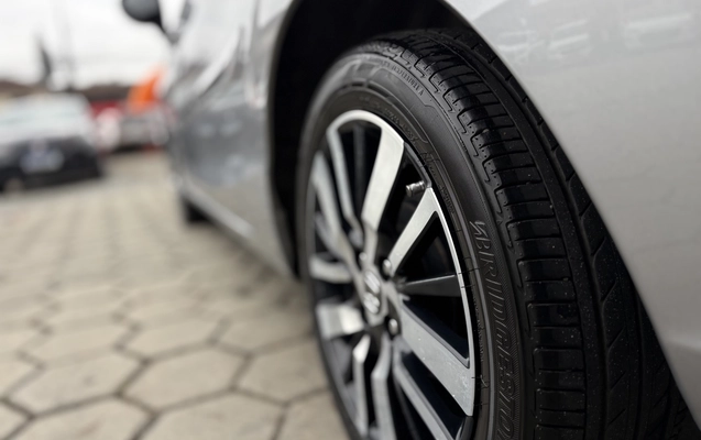 imagem-https://www.socarrao.com.br/sc-vehicle-images-prod/3130284/1786390462023-1_030105.jpg