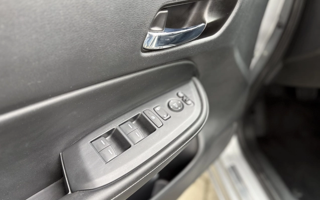 imagem-https://www.socarrao.com.br/sc-vehicle-images-prod/3130284/1786390462044-1_030139.jpg