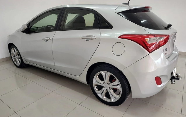imagem-https://www.socarrao.com.br/sc-vehicle-images-prod/3130305/1786737653680-42b1aada8437473eb2938aa411212d19_1786390511247.jpg