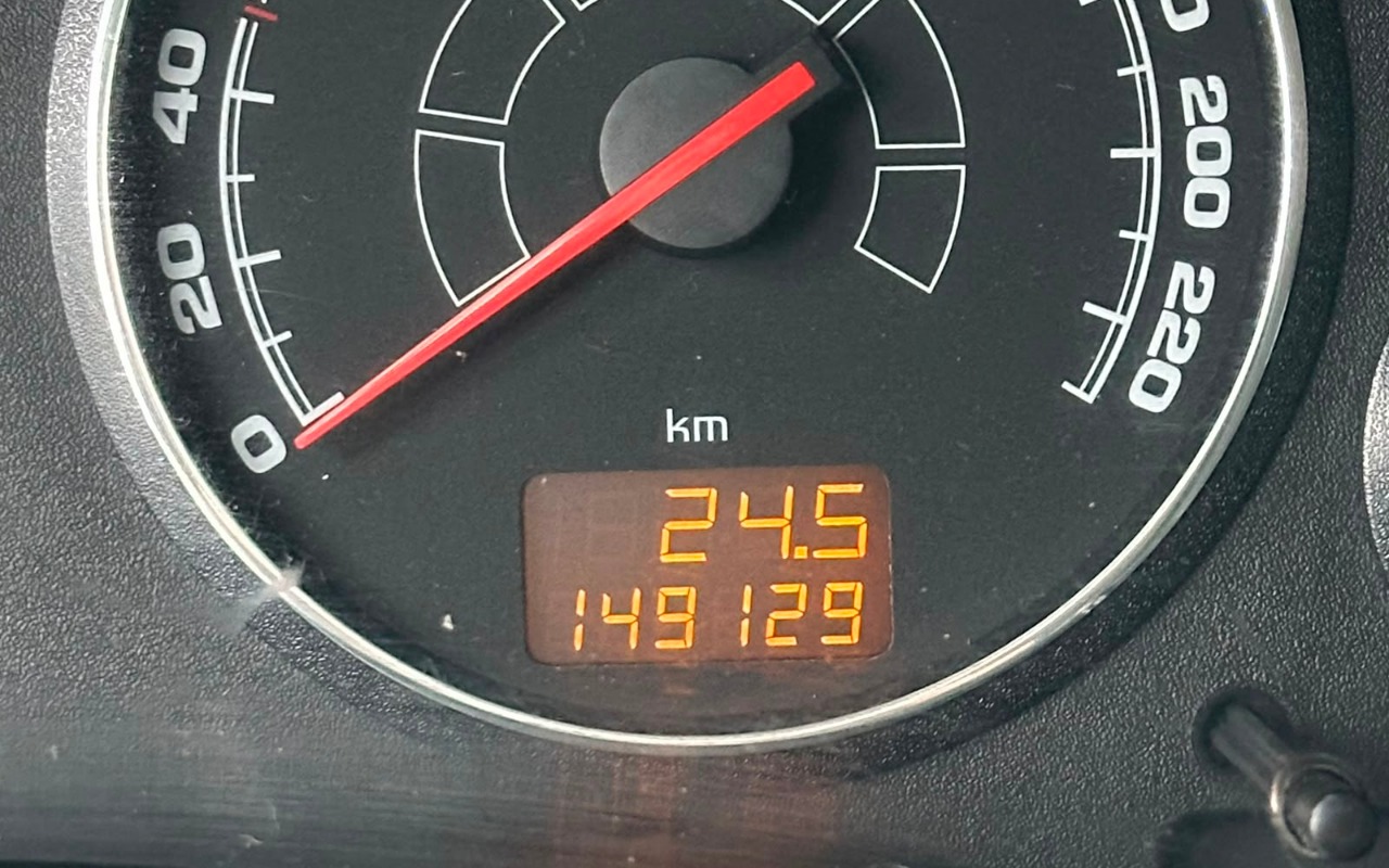 imagem-https://www.socarrao.com.br/sc-vehicle-images-prod/3130324/1786557551006-NjNhYmY3MTUtNzUzMC00OTE4LThkNmYtZGFmMjNkYTdlYWY3LmpwZw.jpg