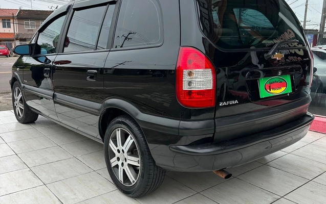 imagem-https://www.socarrao.com.br/sc-vehicle-images-prod/3130324/1786557551110-ODVmNzQ3Y2ItZWEwYi00MjQxLWI2ZGYtYWUwZDEwZjM3ODYyLmpwZw.jpg