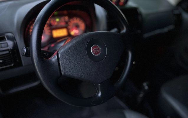 imagem-https://www.socarrao.com.br/sc-vehicle-images-prod/3130380/1786390888441-1_053945.jpg
