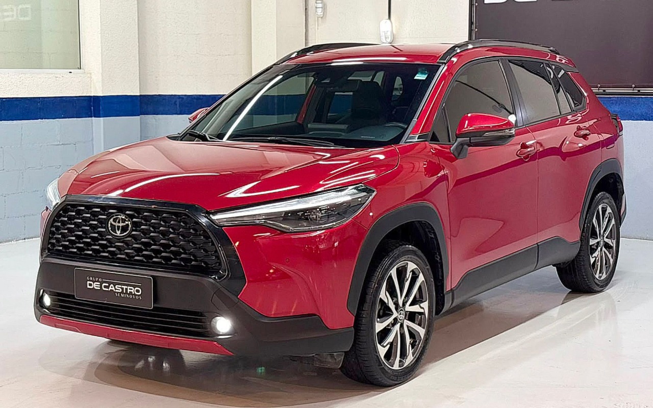 Toyota Corolla Cross 2024 Vermelho — foto 1 de 3