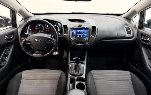 imagem-https://www.socarrao.com.br/sc-vehicle-images-prod/3130436/1787845597009-8226937_5_B_de838fcf10.jpeg