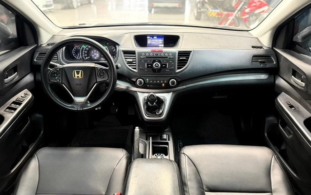 imagem-https://www.socarrao.com.br/sc-vehicle-images-prod/3130501/1788527301957-8203034_5_B_09a9669149.jpeg