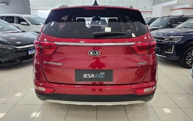 imagem-https://www.socarrao.com.br/sc-vehicle-images-prod/3130527/1786391224840-INeB8Y11eiwsTsjBPPPGFSgmcvLxlu96.jpg