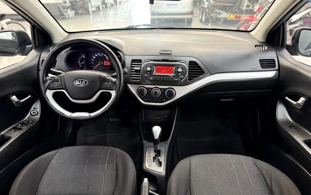 imagem-https://www.socarrao.com.br/sc-vehicle-images-prod/3130589/1787845767500-8198986_5_B_484017c6a5.jpeg