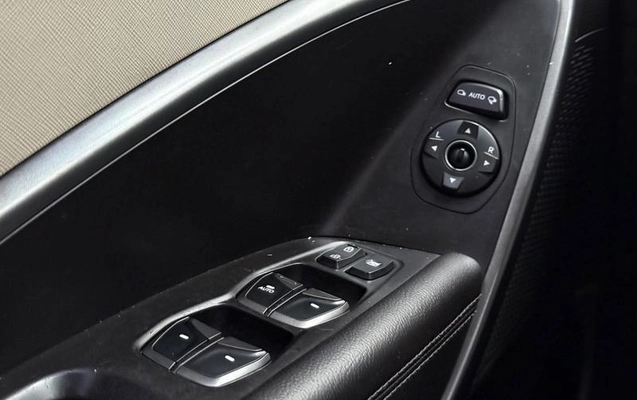 imagem-https://www.socarrao.com.br/sc-vehicle-images-prod/3130597/1788527327476-8338949_8_B_fdd214d3eb.jpeg