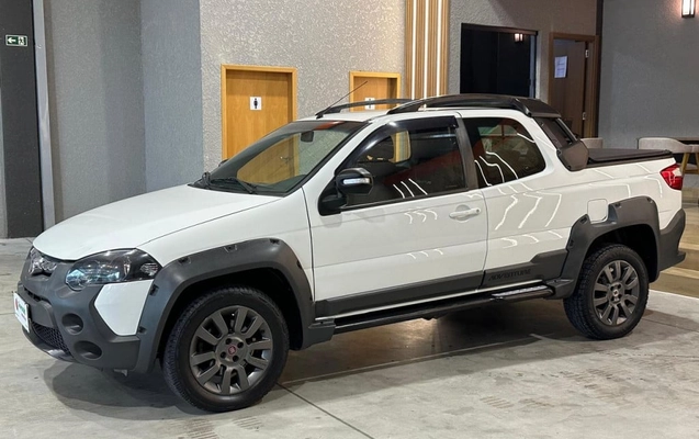 imagem-https://www.socarrao.com.br/sc-vehicle-images-prod/3130856/1789579218770-vehicle_image_1786392036_045b6ebc84f57398bc1528216fc372fa.jpeg