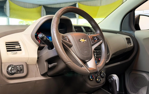 imagem-https://www.socarrao.com.br/sc-vehicle-images-prod/3130898/1786392357336-f2ba49095ca14126a90604a81c5ea32c_1786392331696.jpg