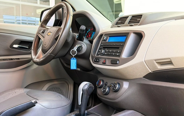 imagem-https://www.socarrao.com.br/sc-vehicle-images-prod/3130898/1786392357339-687127c13cd64b4e9e6663e1ad04dd75_1786392335242.jpg