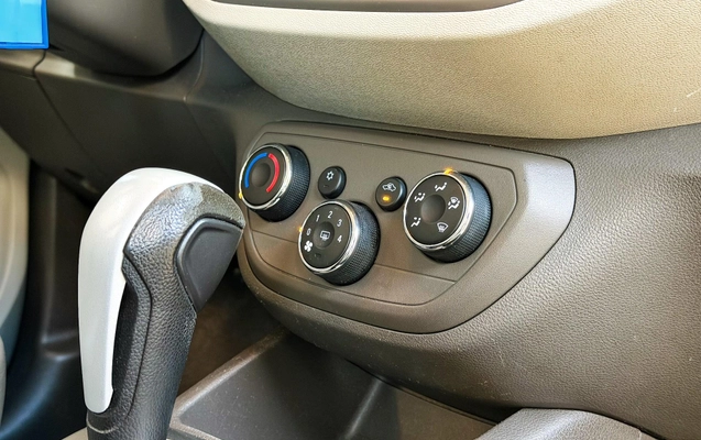 imagem-https://www.socarrao.com.br/sc-vehicle-images-prod/3130898/1786392357341-07b19942228f41c395f47e53266ee57e_1786392337486.jpg