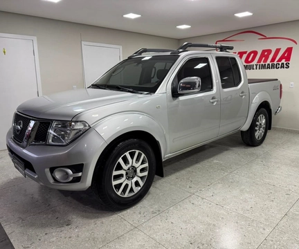 Nissan Frontier 2016 Prata — foto 1 de 3