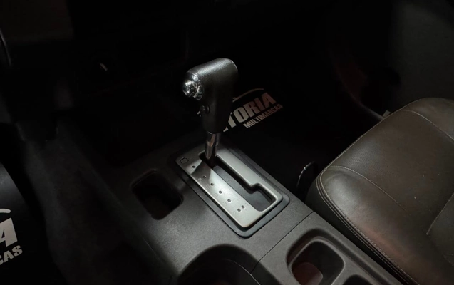 imagem-https://www.socarrao.com.br/sc-vehicle-images-prod/3130937/1786392455958-237bb5e13bc143e5bc77bbe0dc25c30f_1786392414129.jpg