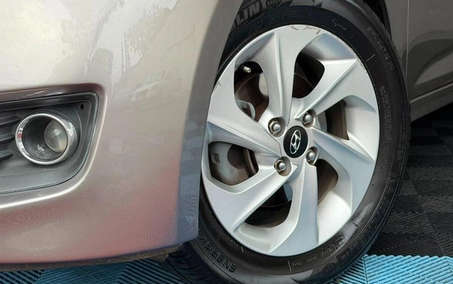 imagem-https://www.socarrao.com.br/sc-vehicle-images-prod/3131030/1789563327332-8365066_2_B_98d14eb385.jpeg