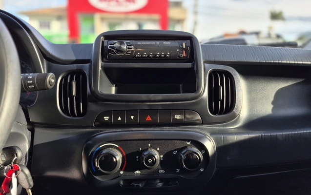 imagem-https://www.socarrao.com.br/sc-vehicle-images-prod/3131151/1786393075964-003_70b09052d5df4293311534871a1f11ea.jpg