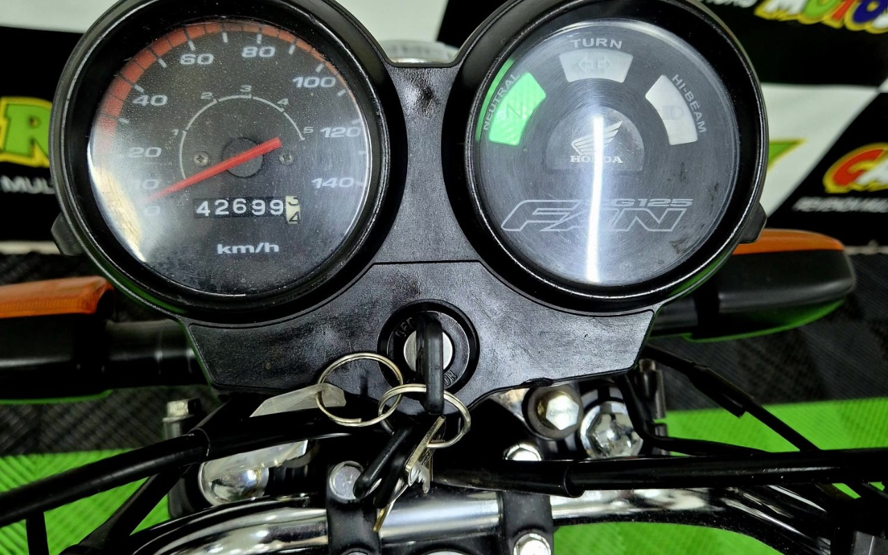 imagem-https://www.socarrao.com.br/sc-vehicle-images-prod/3131155/1786393147930-SU1HLTIwMjYwODA4LVdBMDAxNi5qcGc.jpg
