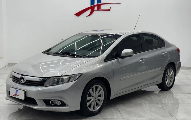 imagem-https://www.socarrao.com.br/sc-vehicle-images-prod/3131223/1788527338277-8365880_0_B_b72982bbb8.jpeg