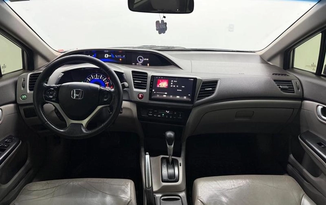 imagem-https://www.socarrao.com.br/sc-vehicle-images-prod/3131223/1788527338281-8365880_6_B_8ac7bb62f5.jpeg