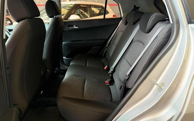 imagem-https://www.socarrao.com.br/sc-vehicle-images-prod/3131263/1786718831708-8366344_8_B_2208f3b156.jpeg