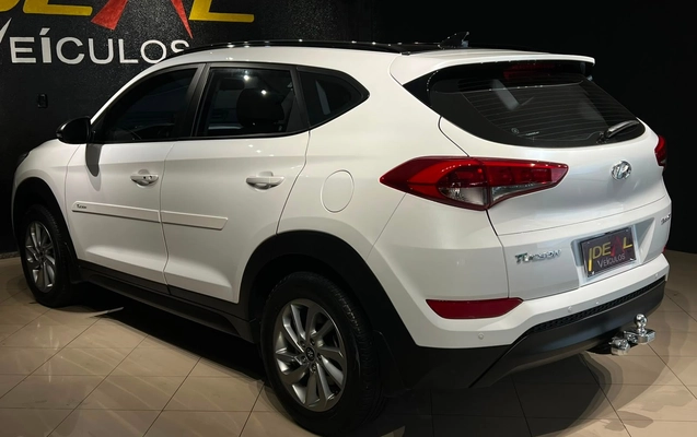 imagem-https://www.socarrao.com.br/sc-vehicle-images-prod/3131297/1786393532092-07704d6eca884e11a9a1e66ce28e274a_1786393132848.jpg