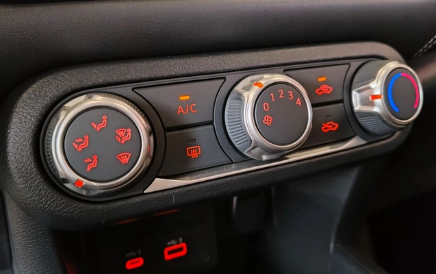 imagem-https://www.socarrao.com.br/sc-vehicle-images-prod/3131391/1786393766294-003_207426b8b9e41ddf0118ca4bd2889e62.jpeg
