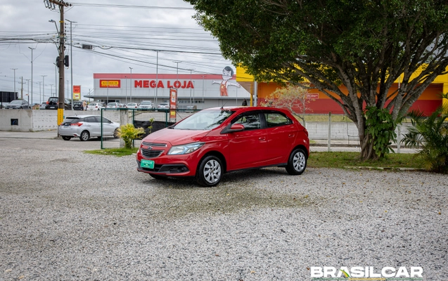 imagem-https://www.socarrao.com.br/sc-vehicle-images-prod/3131425/1786393954548-003_48f2bed3404a542734750191e56bc3b5.jpg