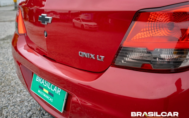 imagem-https://www.socarrao.com.br/sc-vehicle-images-prod/3131425/1786393954552-003_0bf0328a56a1908f440850b20ca15cdb.jpg