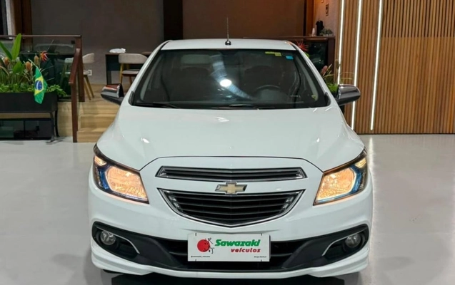 imagem-https://www.socarrao.com.br/sc-vehicle-images-prod/3131460/1789578402155-vehicle_image_1786394107_0b2cf5ec0b7175f26534455554cc98a3.jpeg