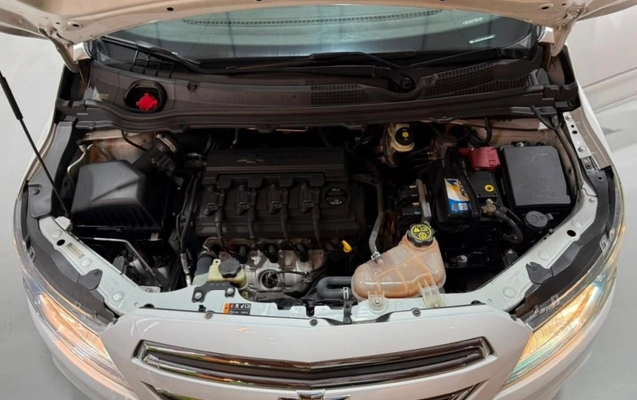 imagem-https://www.socarrao.com.br/sc-vehicle-images-prod/3131460/1789578402169-vehicle_image_1786394123_6b0604f24ae0ab47eb1fcb595af54578.jpeg