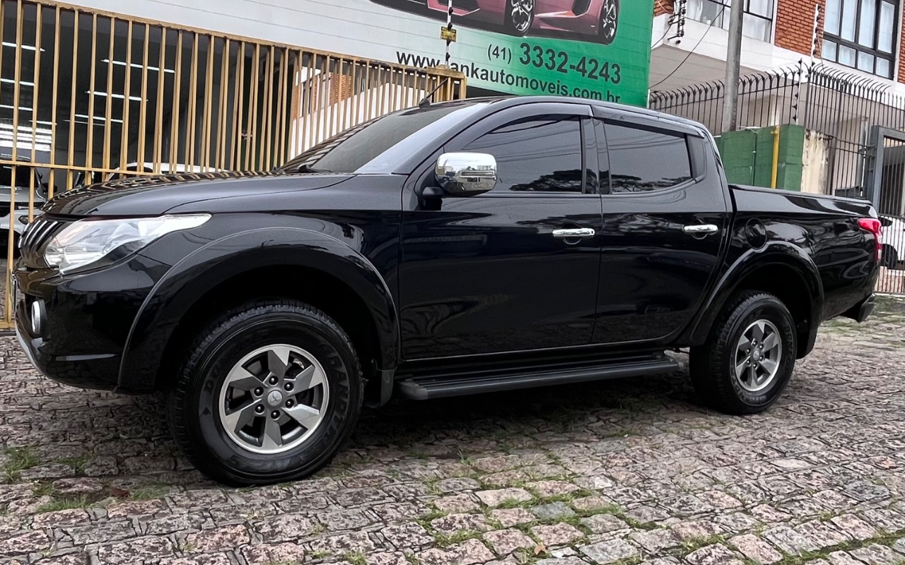 imagem-https://www.socarrao.com.br/sc-vehicle-images-prod/3131636/1786394485928-SU1HXzg1OTcuanBlZw.jpeg