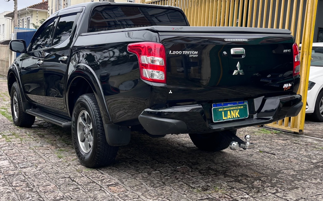 imagem-https://www.socarrao.com.br/sc-vehicle-images-prod/3131636/1786394486105-SU1HXzg1OTguanBlZw.jpeg