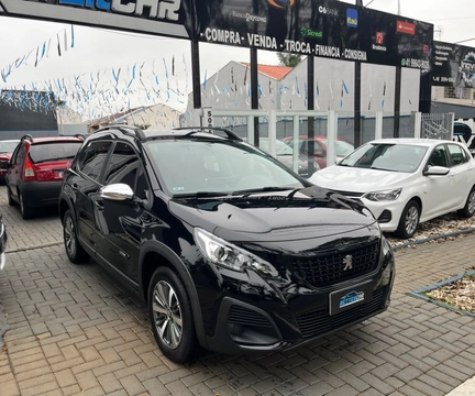 Peugeot 2008 2020 Preto — foto 1 de 3