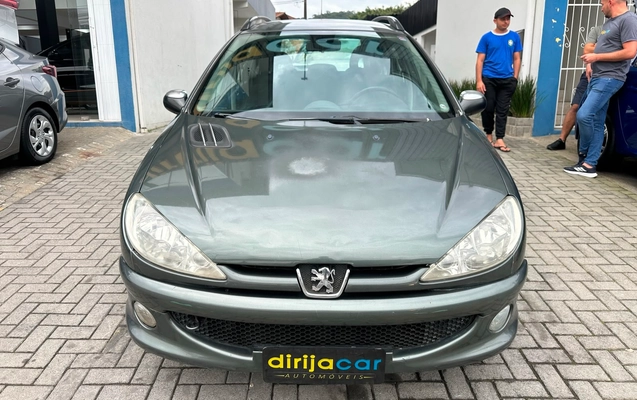 imagem-https://www.socarrao.com.br/sc-vehicle-images-prod/3132150/1786396323707-6a01cd2a-1c12-4778-8adc-c8ffba84664e.jpeg