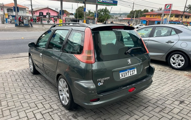 imagem-https://www.socarrao.com.br/sc-vehicle-images-prod/3132150/1786396323709-875211db-a2c4-4b60-9ee2-c51949bd93a5.jpeg
