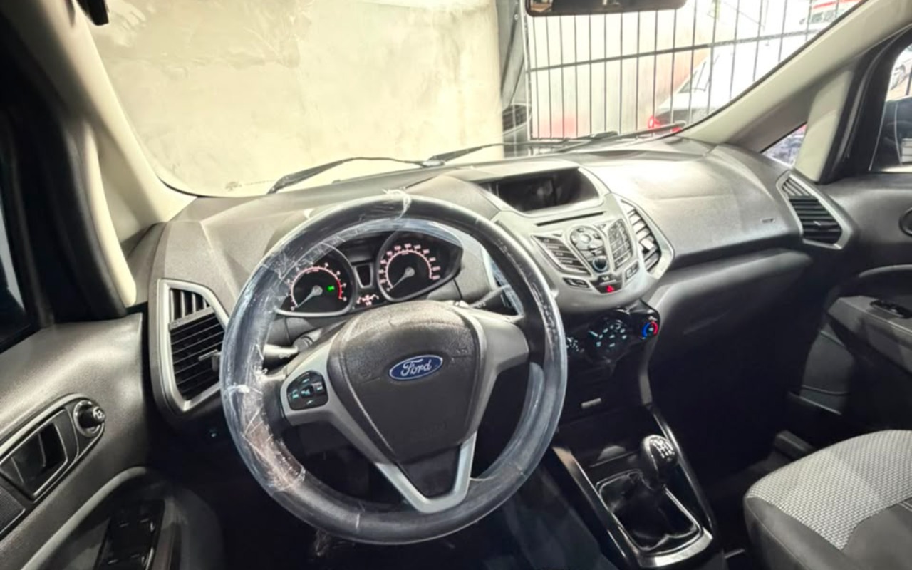 imagem-https://www.socarrao.com.br/sc-vehicle-images-prod/3132327/1786396802602-V2hhdHNBcHAgSW1hZ2UgMjAyNi0wOC0xMCBhdCAxNy40OC40OSAoMikuanBlZw.jpeg