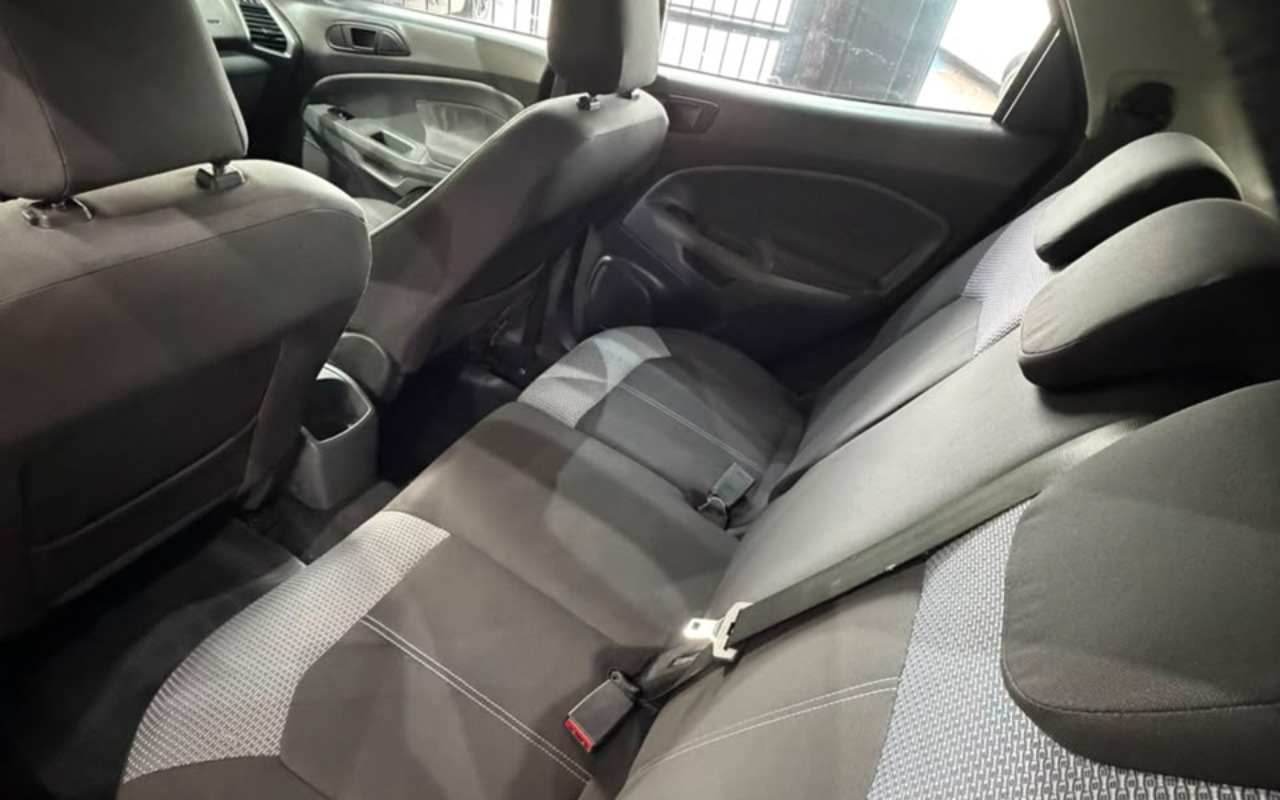 imagem-https://www.socarrao.com.br/sc-vehicle-images-prod/3132327/1786396802772-V2hhdHNBcHAgSW1hZ2UgMjAyNi0wOC0xMCBhdCAxNy40OC40OS5qcGVn.jpeg