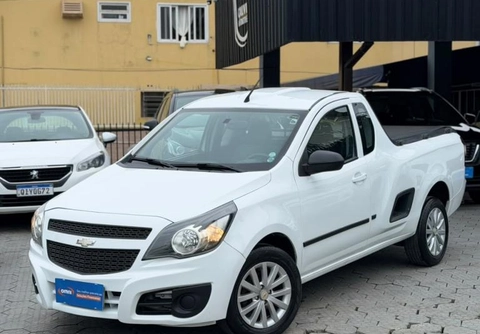 Chevrolet Montana 2013 Branco — foto 1 de 3