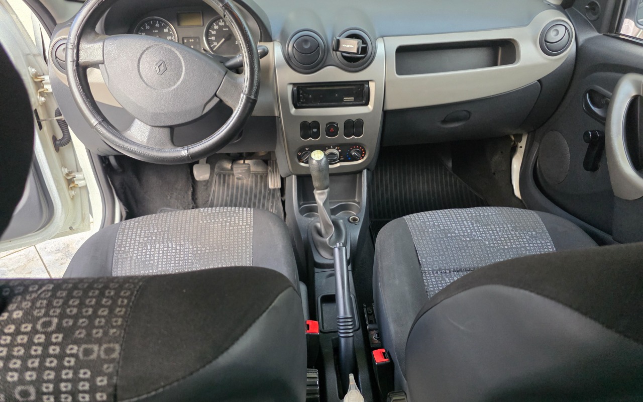 imagem-https://www.socarrao.com.br/sc-vehicle-images-prod/3136469/1786409665037-MjAyNjA4MDRfMTcxNDU1LmpwZw.jpg