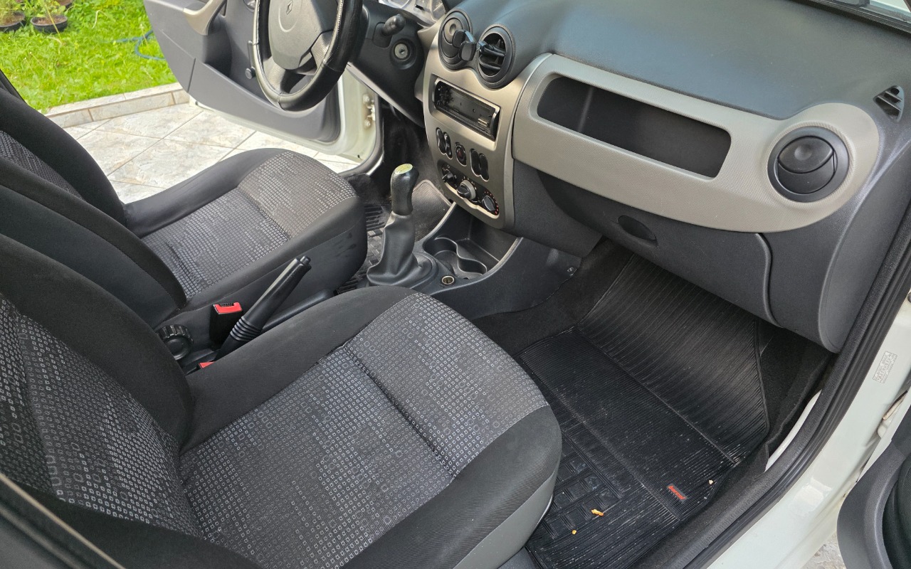imagem-https://www.socarrao.com.br/sc-vehicle-images-prod/3136469/1786409665370-MjAyNjA4MDRfMTcxNTA5LmpwZw.jpg