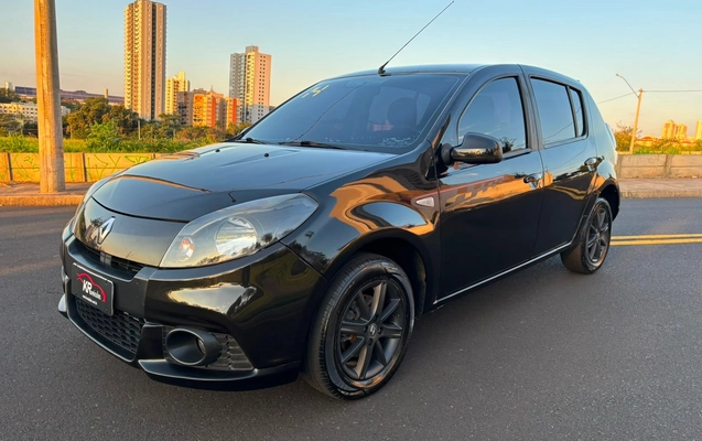 imagem-https://www.socarrao.com.br/sc-vehicle-images-prod/3146863/1789648802496-0d3f32b32ca6461da02a7bf1b4bac16d_1786448063649.jpg